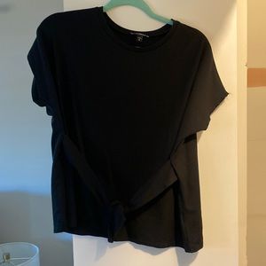 Express black tee